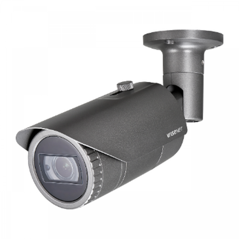 Hanwha Techwin Outdoor Vandal Resistant Bullet Camera With 4 Mm Lens