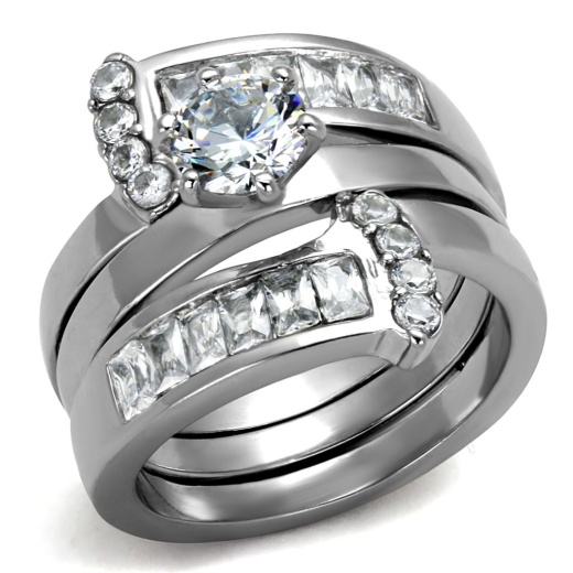 Tk976 - High Polished Stainless Steel Ring with AAA Grade CZ in Clear