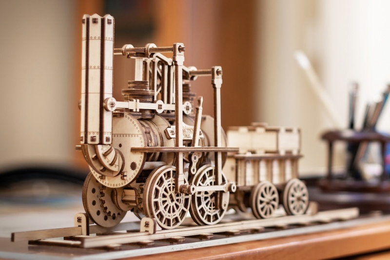 Locomotive Construction Kit