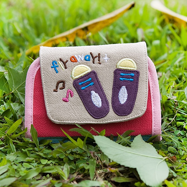 Embroidered Applique Card Holder / Id Holder - Fly Away