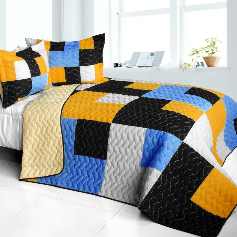 3Pc Vermicelli - Quilted Patchwork Quilt Set - Long River