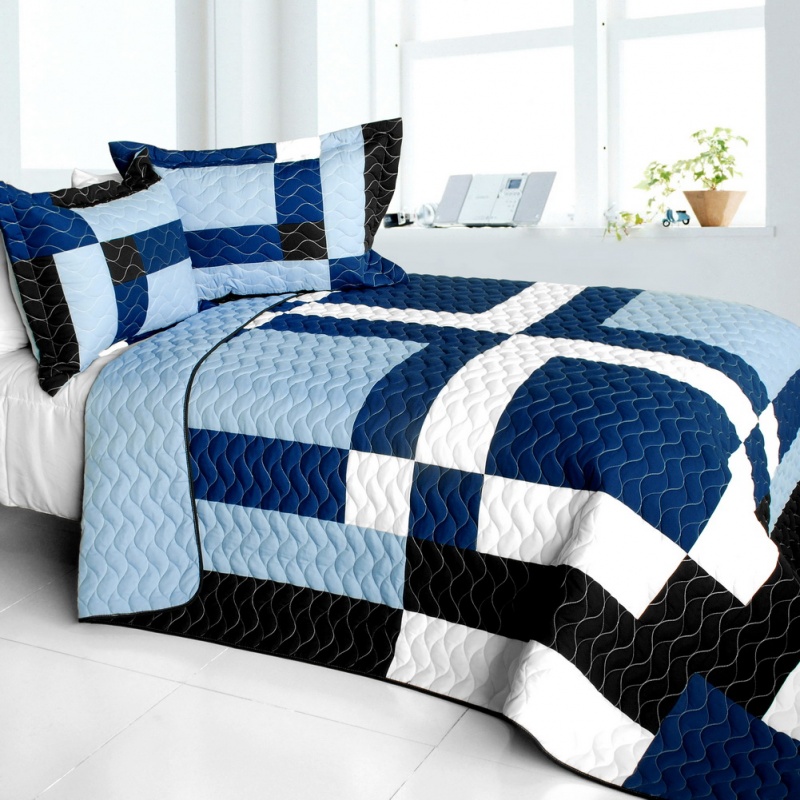 3Pc Vermicelli - Quilted Patchwork Quilt Set - Blue Field