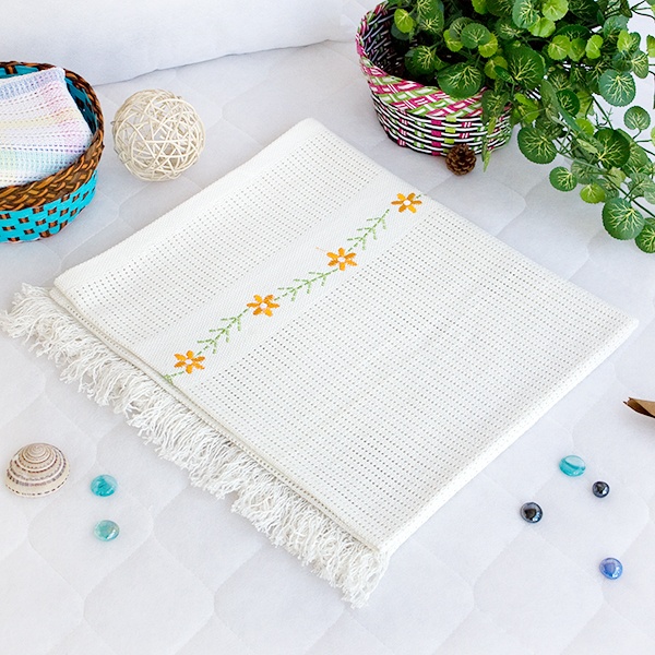 Thermal Cellular Embroidered Throw Blanket - Chrysanthemum - White