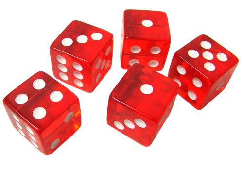5 Red 16Mm Dice With Plastic Cup