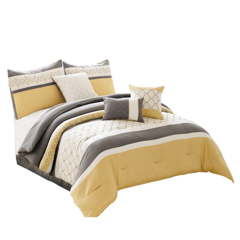 Quatrefoil Print Queen Size 7 Piece Comforter Set