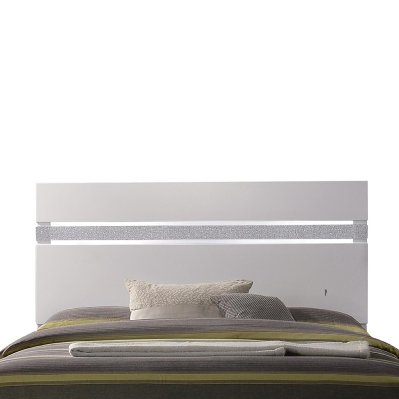Wooden Queen Size Bed with Crystal Accented Headboard