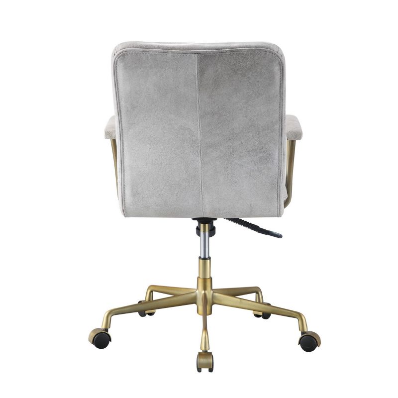 Product thumbnail 4