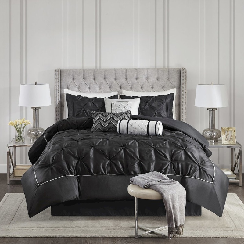 7 Piece Tufted Comforter Set