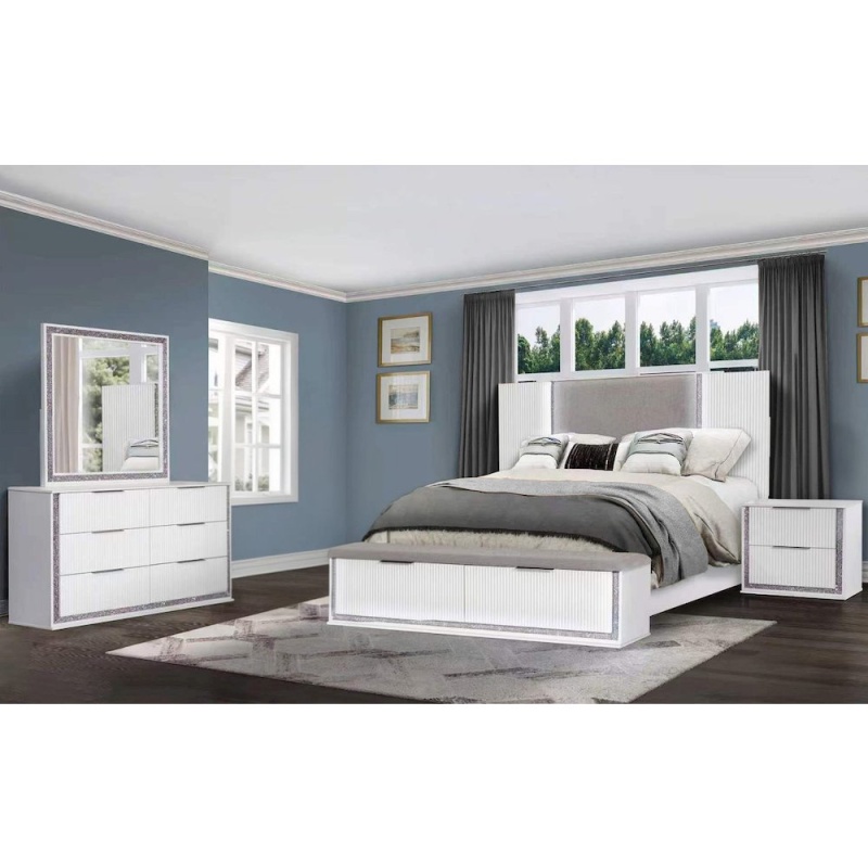 4Pc Platform White Queen Bedroom Set
