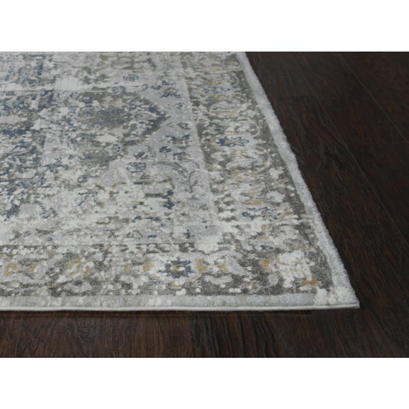 4' X 6' Machine-Made Rectangle Rug