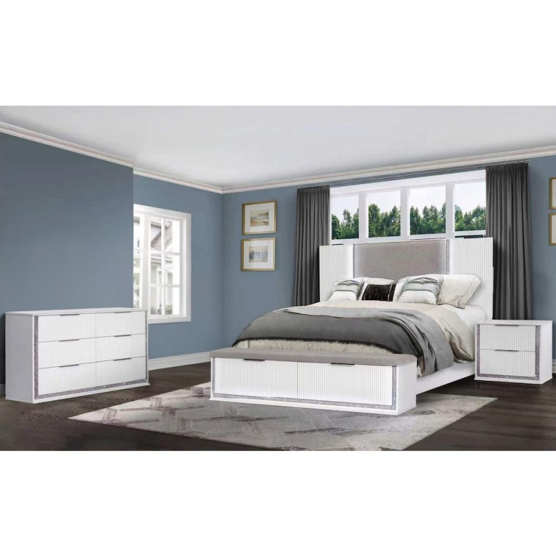 3Pc Platform White Queen Bedroom Set