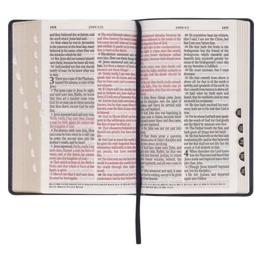 Kjv Bible Giant Print Standard-Size Faux Leather, Dark Blue