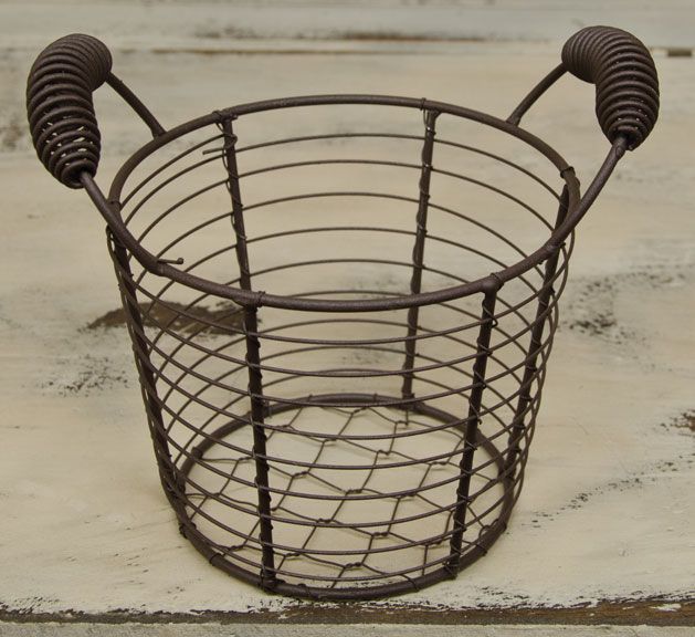 Metal Mesh Basket W/Handles