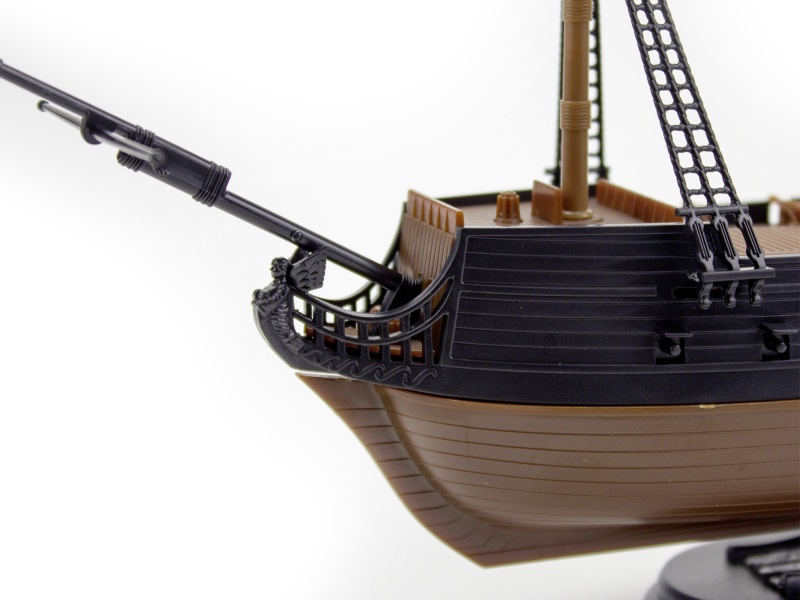 Level 2 Easy-Click Model Kit "The Black Diamond" Pirate Ship 1/350 Scale Model By Revell
