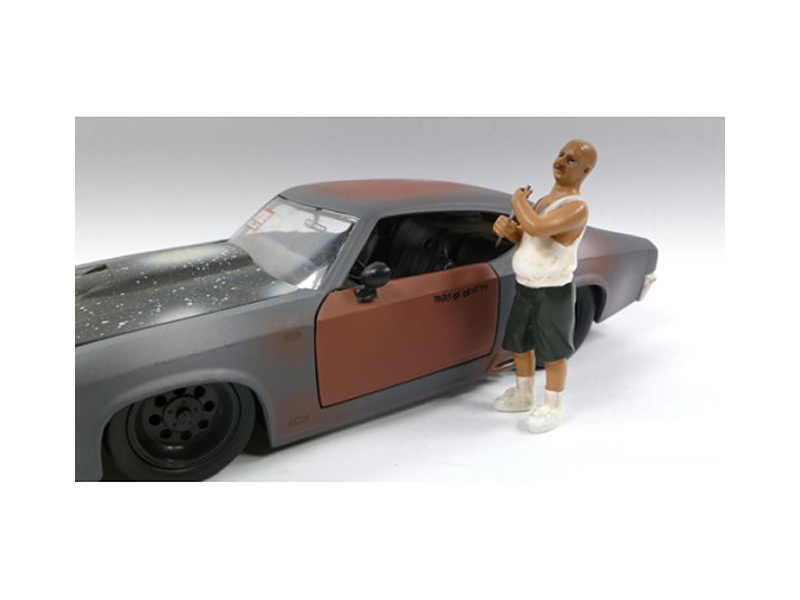 Auto Thief Figure For 1:24 Diecast Models By American Diorama