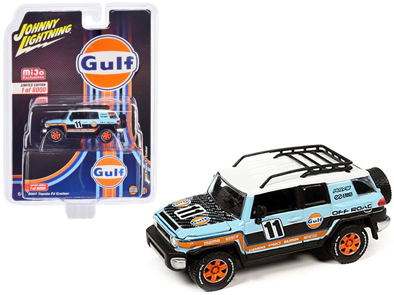 2007 Toyota FJ Cruiser #11 Light Blue Gulf Oil Diecast Model Car by Johnny Lightning
