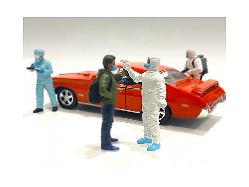 Hazmat Crew Figurine Vi For 1/24 Scale Models By American Diorama