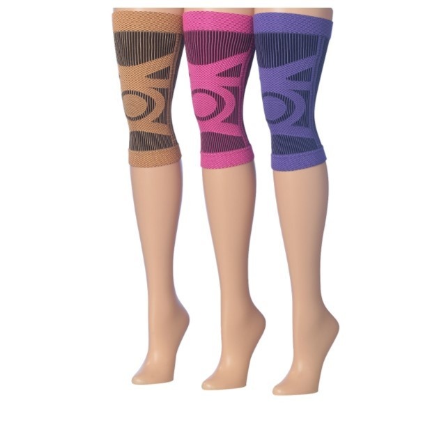 Women's Compression Knee Sleeves - 3 Colors, M-l