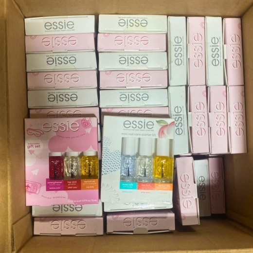 Essie 3 Piece Sets (68 Pcs Lot)