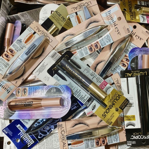 Loreal Mascara Mix Assorted Colors (50 Pcs Lot)