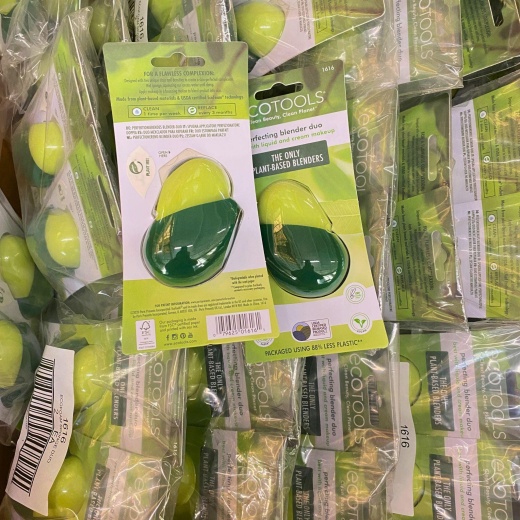 Ecotools Clean Beauty , Clean Planet Perfecting Blender Duo Best With Liquid & Cream Makeup The Only Plant Based Blenders (65 Pcs Lot)