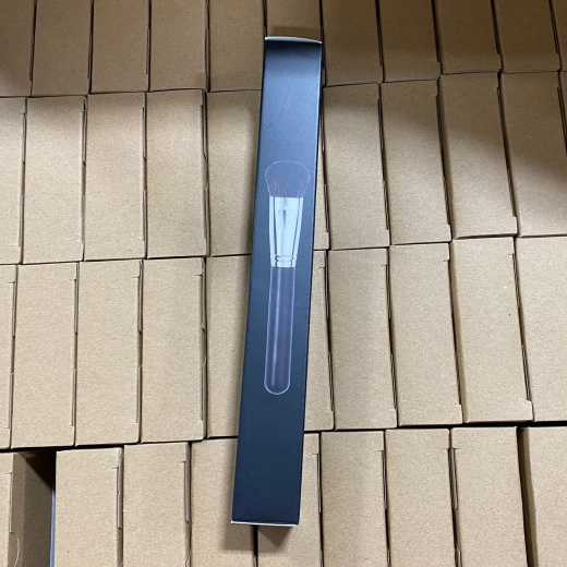 Bh Cosmetics Dense Cheek Brush (30 Pcs Lot)