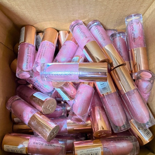 Revolution Shimmer Bomb Lipgloss With Vitamin E Sparkle 0.15Oz (70 Pcs Lot)