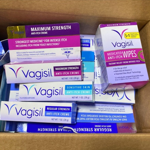 Vagisil Anti Itch Creme & Anti - Itch Wipes (27 Pcs Lot)