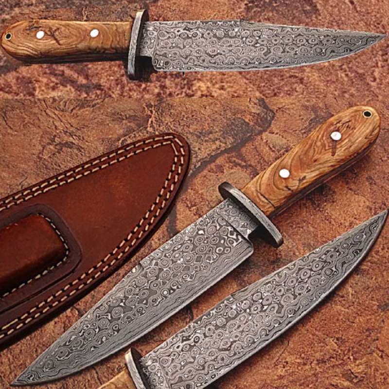 Custom Made Damascus Steel Hunting Knife with Olive Wood Handle
