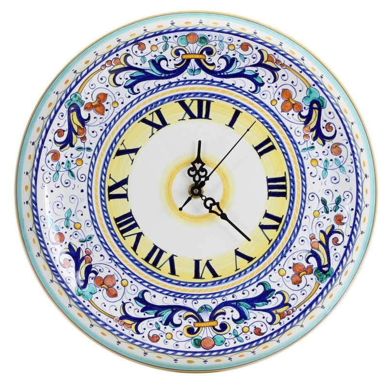 Ricco Deruta: Round Wall Clock