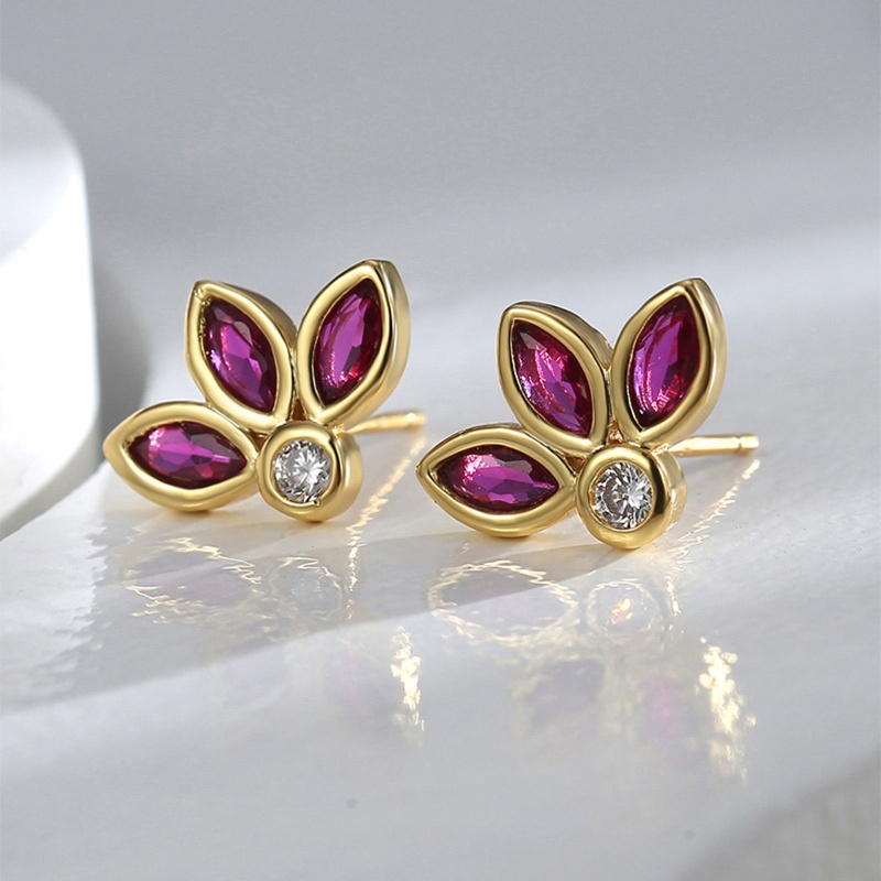 Hypoallergenic Sweet & Cute Exquisite 18K Real Gold Plated Copper & Cubic Zirconia Leaf Clover Ear Post Stud Earrings For Women Party 1.3Cm X 1Cm, 1 Pair