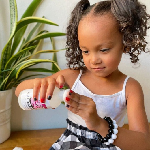 Piggy Paint Nail Polish Remover 4 Fl. Oz - Gentle & Acetone-Free