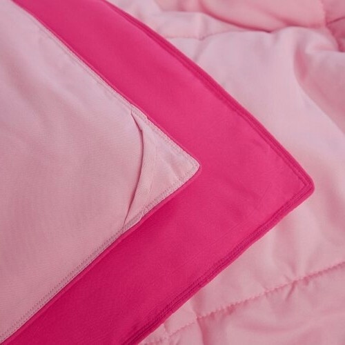 Twin/Twin Xl Traditional Microfiber Reversible 3 Piece Comforter Set In Pink