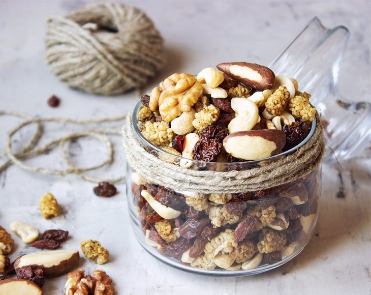 Organic Raw Super Nuts And Berries Trail Mix