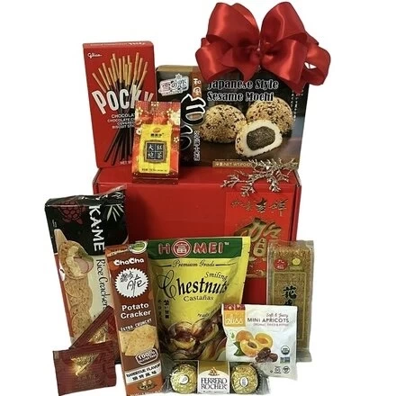 Dynasty Treasure: A Majestic Gourmet Gift Hamper