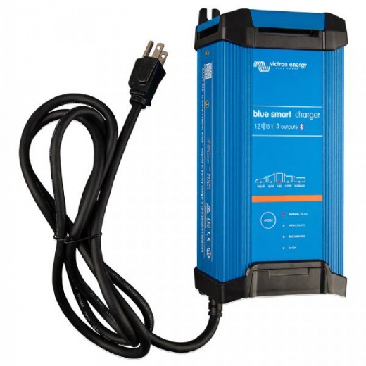 Victron Energy Blue Smart Ip22 12Vdc 15A 3 Bank 120V Charger