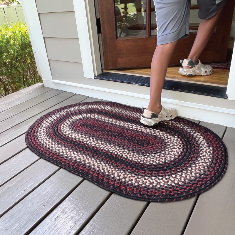Montgomery Black-Burgundy Ultra Durable Braided Rug Sets