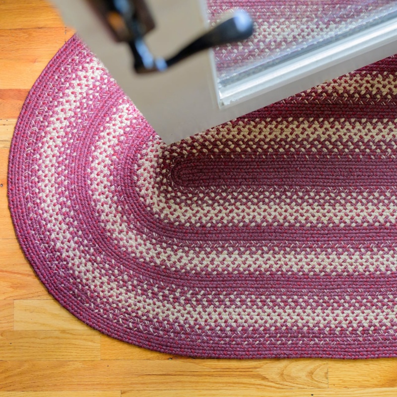 Autumn Maple Burgundy Jute Braided Oval Rug