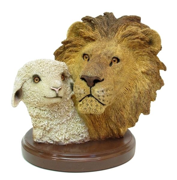 Living Stone Lion With Lamb Bust