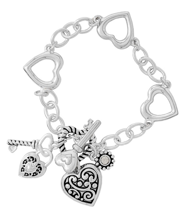 Designer Textured Heart Theme Toggle Bracelet