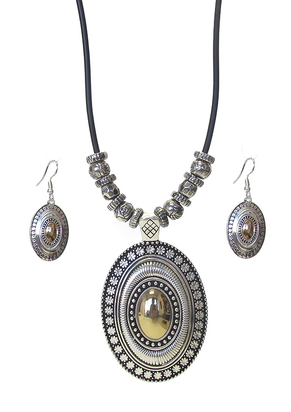 Textured Metal Pendant And Cord Necklace Set - Oval