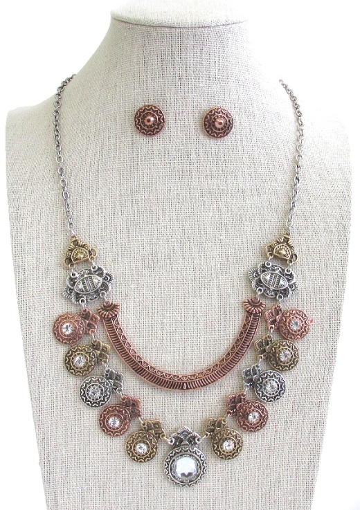 Crystal Center Multi Disc Link Pendant Necklace Set