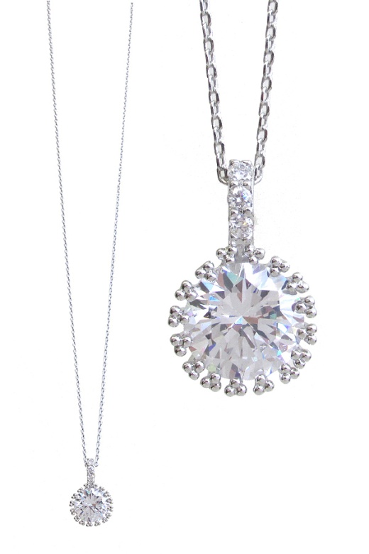 Made In Korea Whitegold Plating Crystal Pendant Necklace