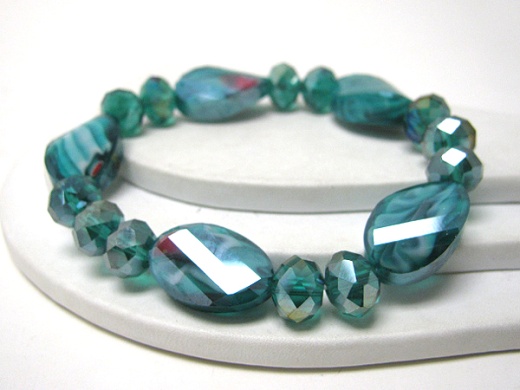 Facet Glass Bead Link Beach Stretch Bracelet