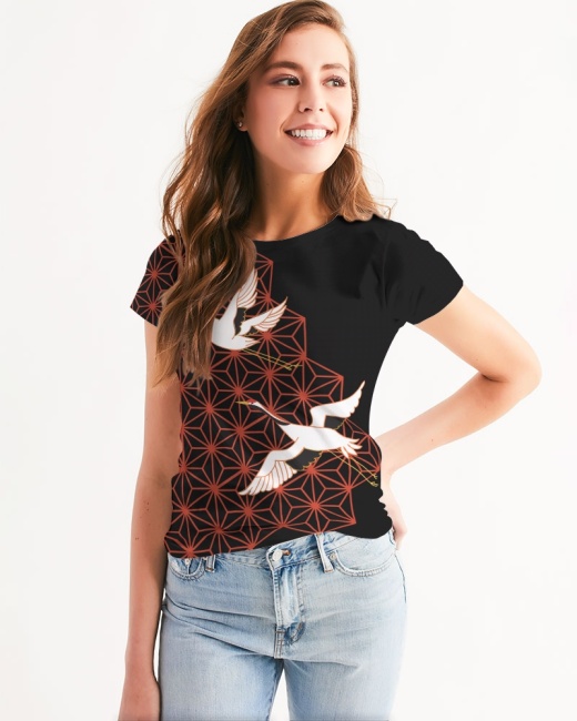 Women's Tee Plum Blossom