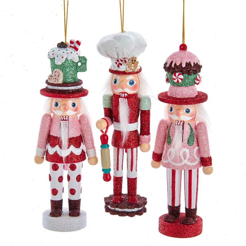 15 In. Hollywood Gingerbread Baker Shelf Sitter Nutcracker