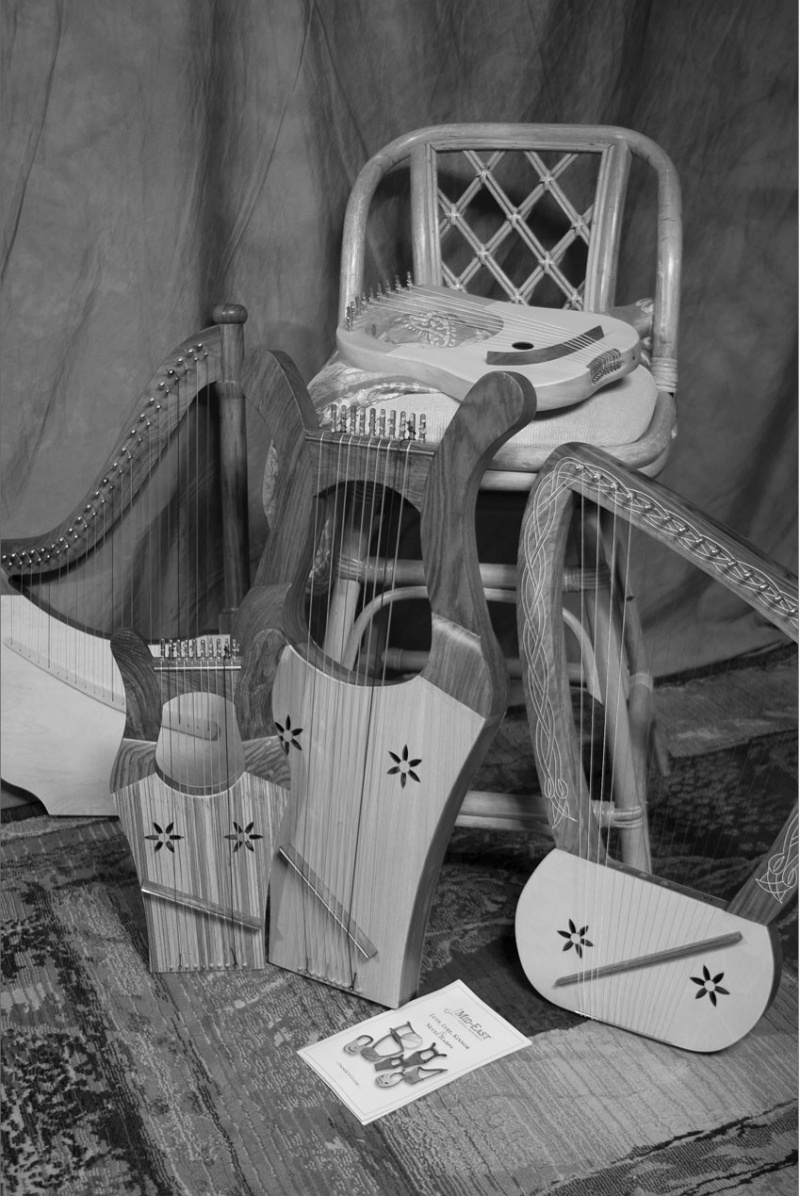 Mid-East Kinnor Harp - Light