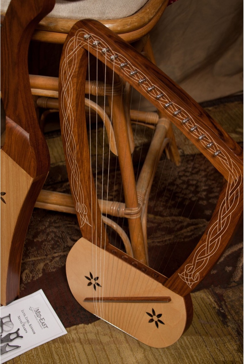 Mid-East Lyre Harp 16-String