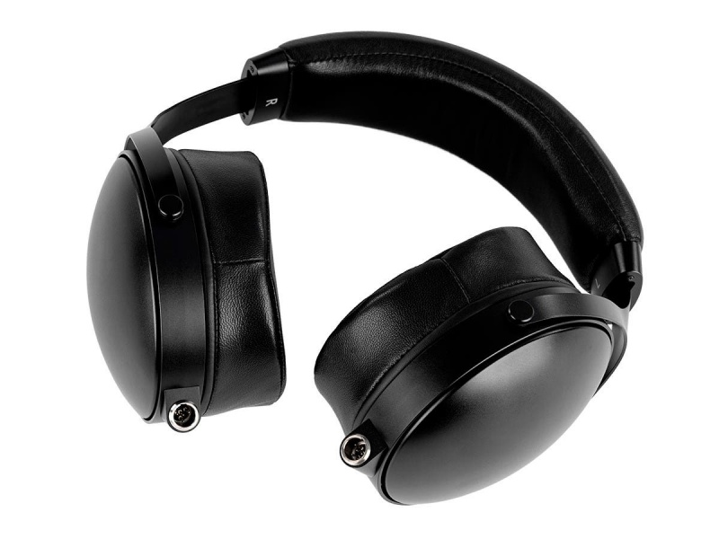 Monolith M1570c Over The Ear Closed Back Planar Headphones