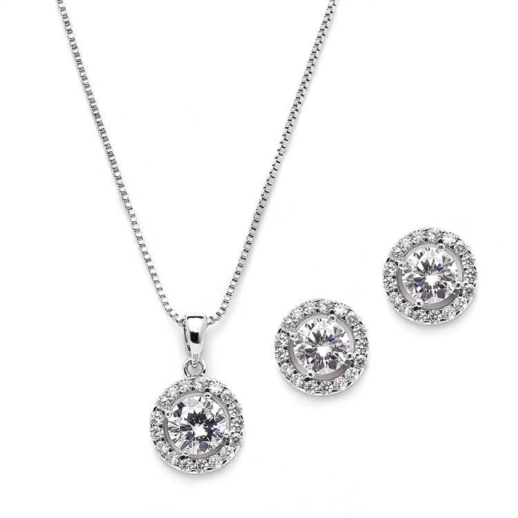 Gleaming Cubic Zirconia Round Shape Halo Necklace And Stud Earrings Set